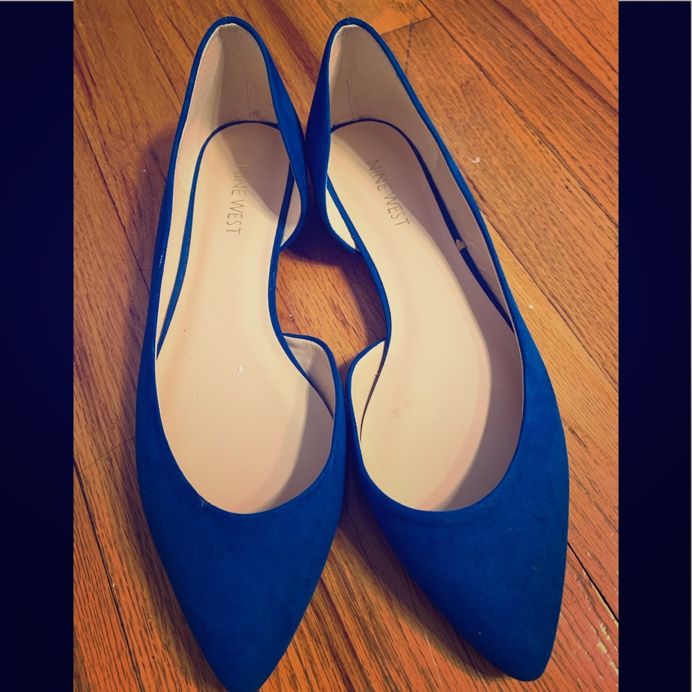 Nine West suade flats! Never worn